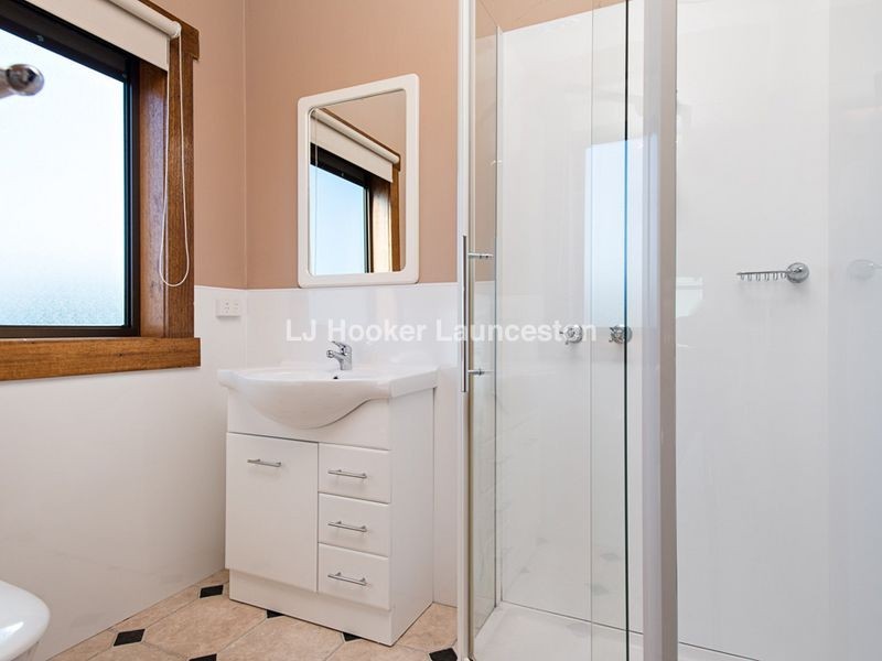 7 Charles Street, Perth TAS 7300