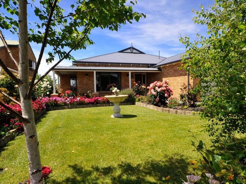 144 Oxford Street, Beauty Point TAS 7270