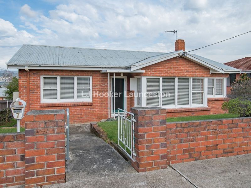 7 Swan Street, Newnham TAS 7248