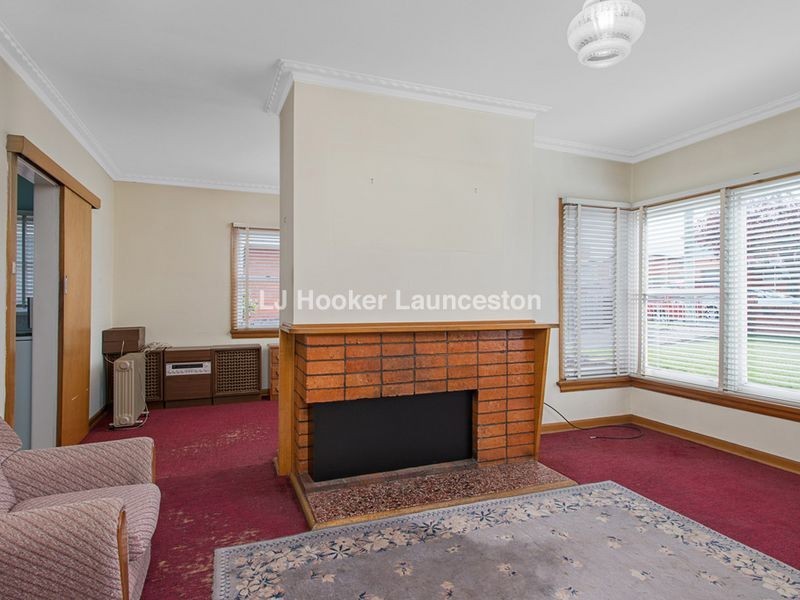 7 Swan Street, Newnham TAS 7248