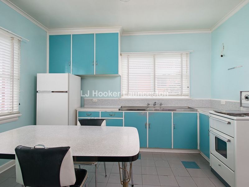 7 Swan Street, Newnham TAS 7248