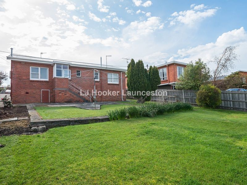 7 Swan Street, Newnham TAS 7248