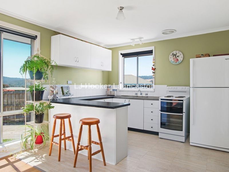 15 Blackwood Drive, Rocherlea TAS 7248