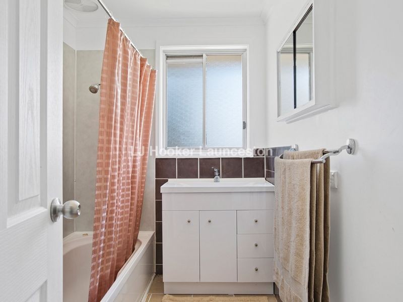 15 Blackwood Drive, Rocherlea TAS 7248