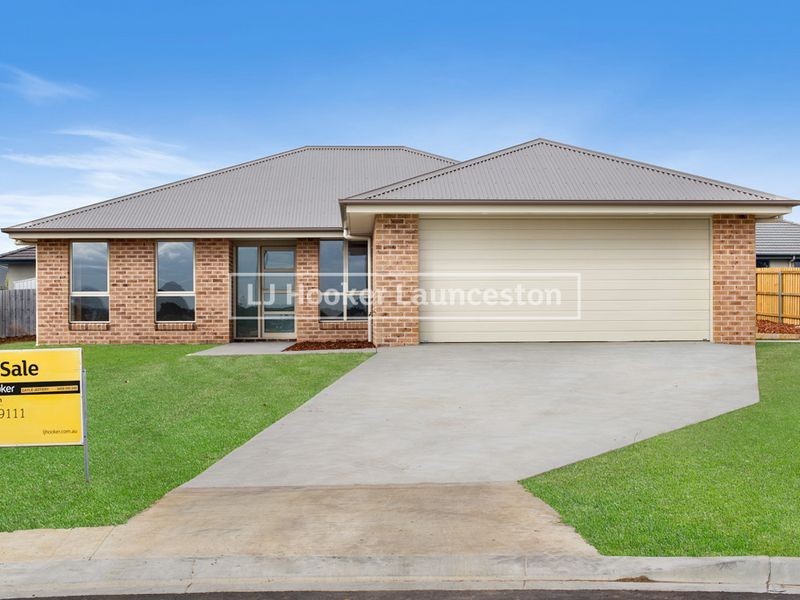 22 Senator Court, Newnham TAS 7248
