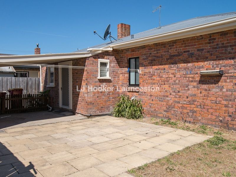1/4 Adams Street, Mowbray TAS 7248