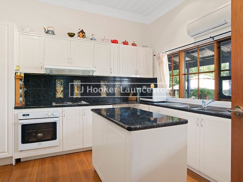 1 Robert Street, Exton TAS 7303