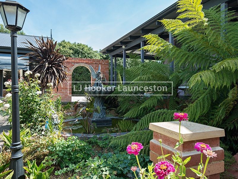 1 Robert Street, Exton TAS 7303