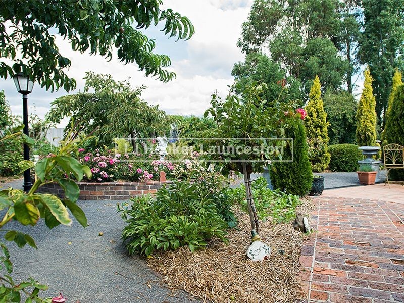 1 Robert Street, Exton TAS 7303
