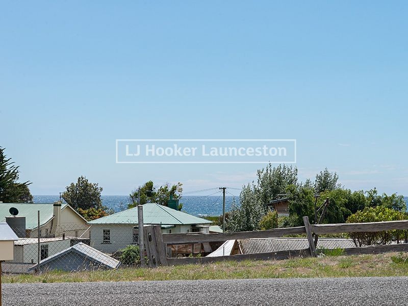 8 Davis Street, Beechford TAS 7252