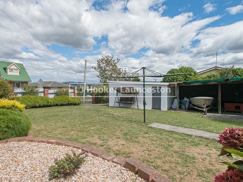 17 Cedar Street, Newnham TAS 7248