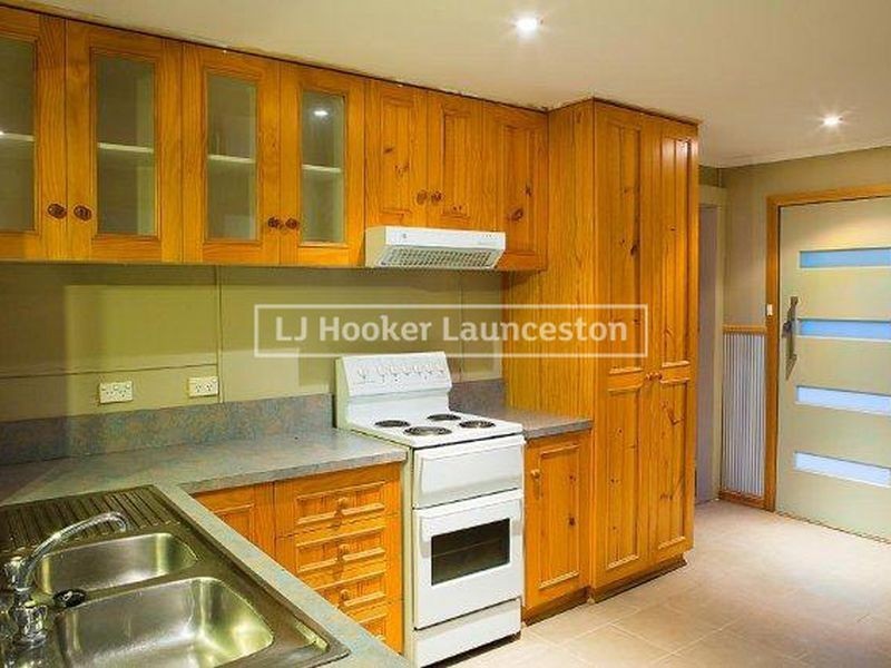 8 Boobyalla Drive, Black River TAS 7321