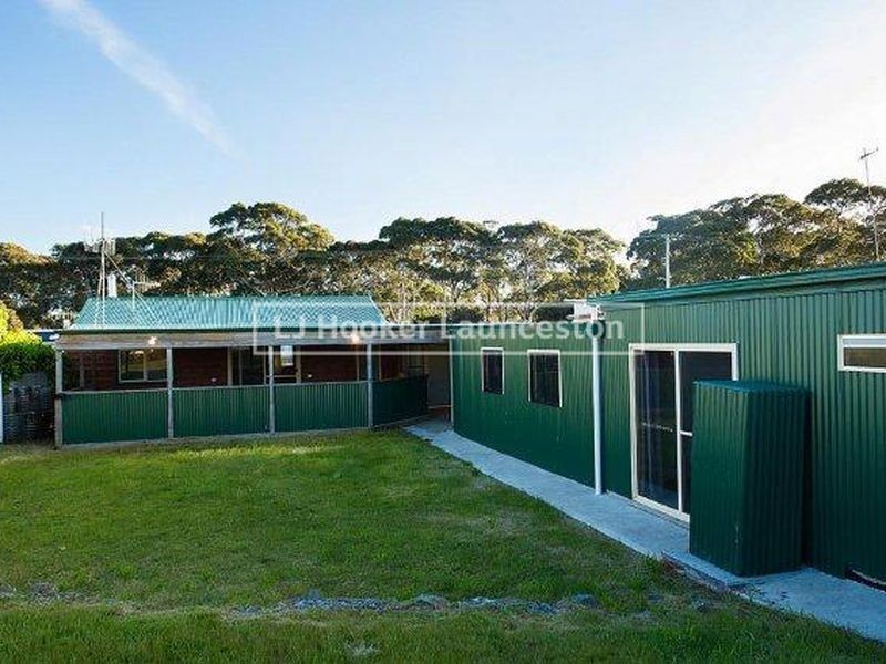 8 Boobyalla Drive, Black River TAS 7321