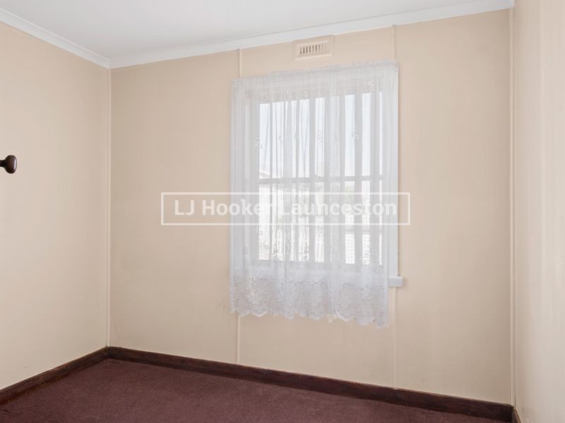 8 Hogarth Street, Waverley TAS 7250