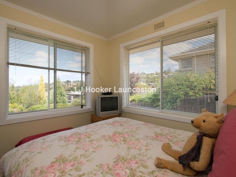 33 Bond Street, Kings Meadows TAS 7249