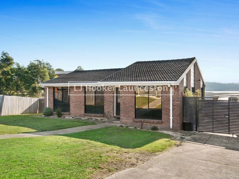 11 Pheasant Place, Legana TAS 7277