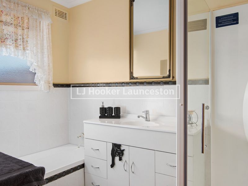 13 Julie Crescent, Newnham TAS 7248