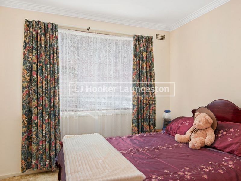 13 Julie Crescent, Newnham TAS 7248