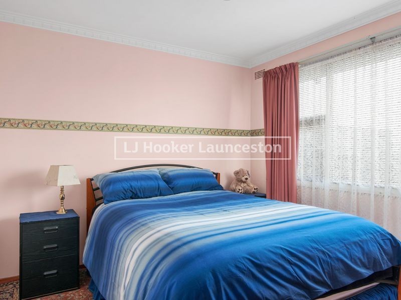 13 Julie Crescent, Newnham TAS 7248