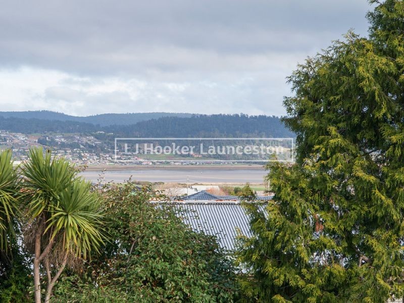 13 Julie Crescent, Newnham TAS 7248