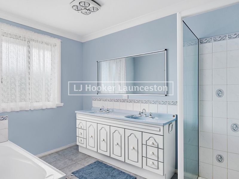 18 Glover Avenue, Blackstone Heights TAS 7250