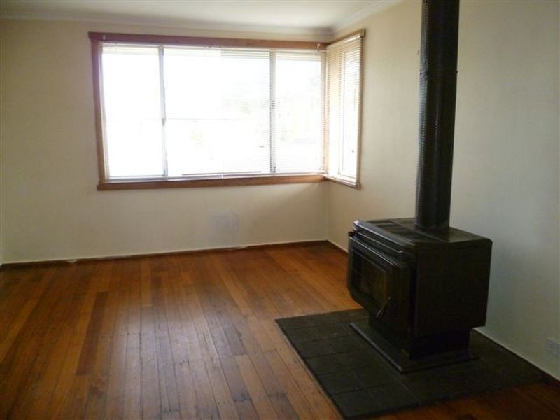 76 Warring Street, Ravenswood TAS 7250