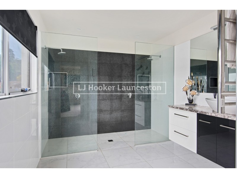 19 Chisholm Avenue, Clarence Point TAS 7270