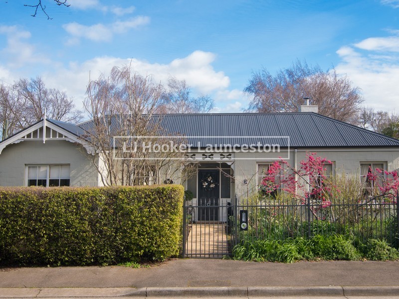 2 Huxtables Lane, Evandale TAS 7212