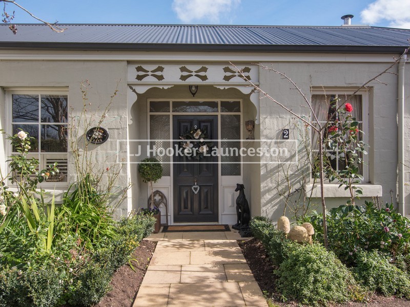 2 Huxtables Lane, Evandale TAS 7212