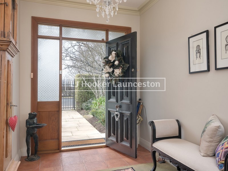 2 Huxtables Lane, Evandale TAS 7212