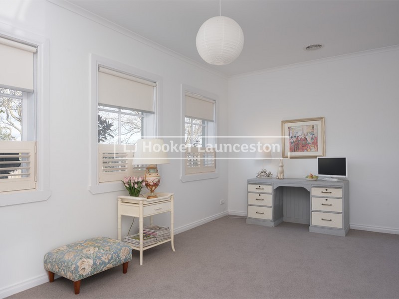 2 Huxtables Lane, Evandale TAS 7212
