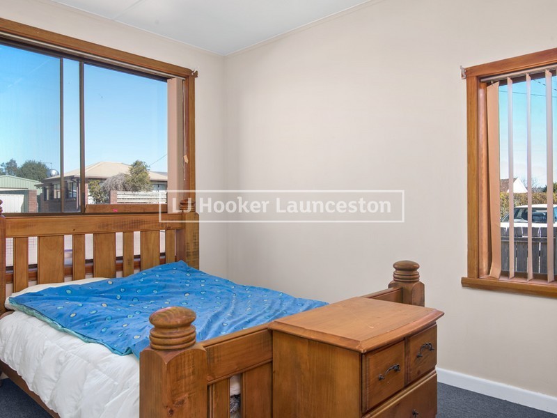 5 Burrows Street, Prospect Vale TAS 7250