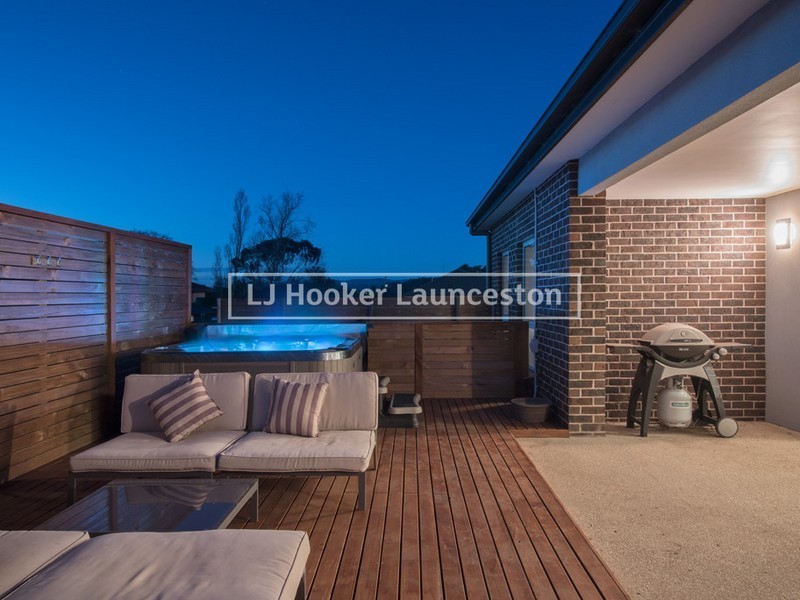 8 Andros Place, Legana TAS 7277