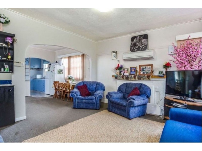 2 Truscott Grove, Mowbray TAS 7248