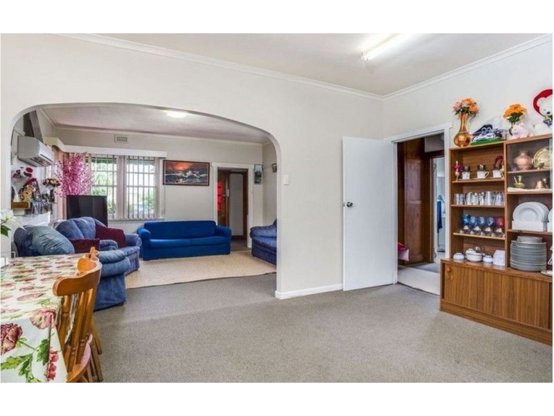 2 Truscott Grove, Mowbray TAS 7248