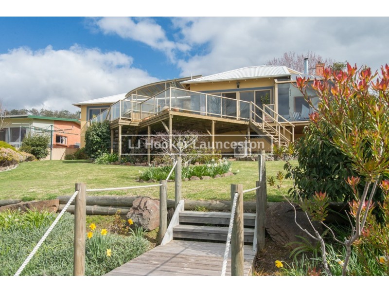 27 Paringa Avenue, Lanena TAS 7275