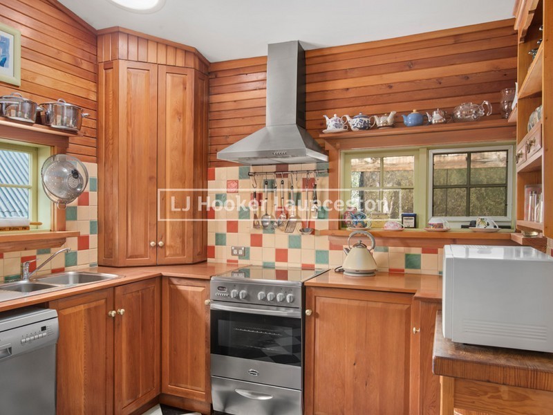 8 Talbot Road, South Launceston TAS 7249