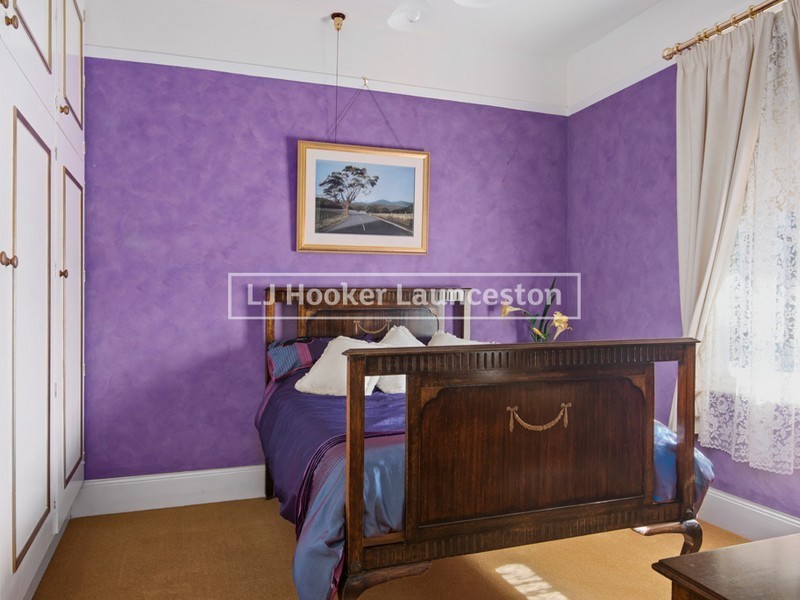 8 Talbot Road, South Launceston TAS 7249