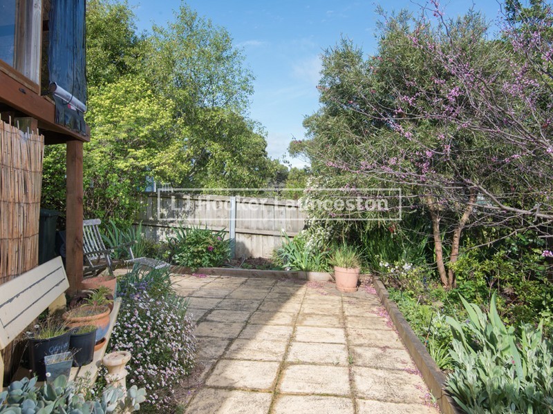 8 Talbot Road, South Launceston TAS 7249
