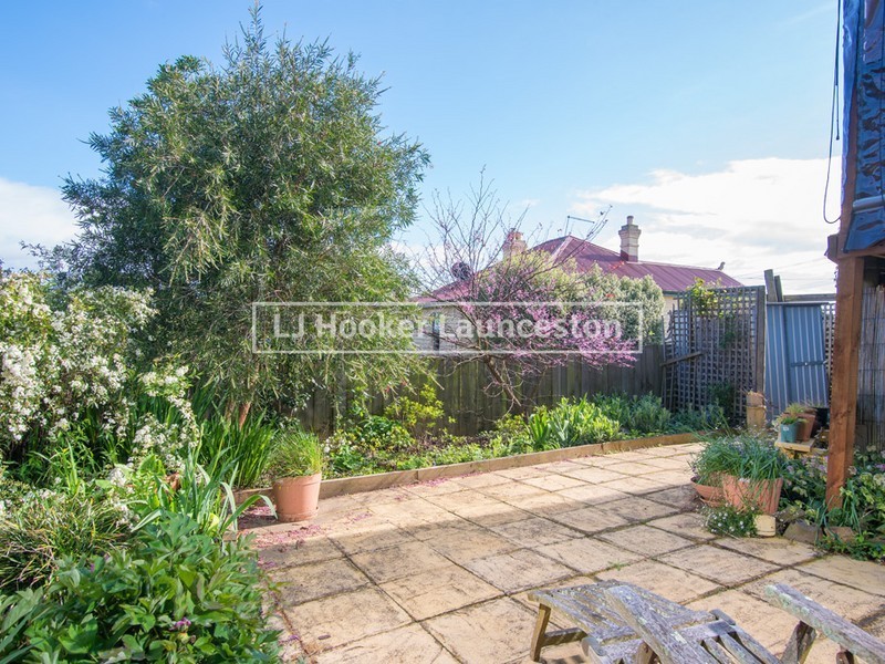 8 Talbot Road, South Launceston TAS 7249