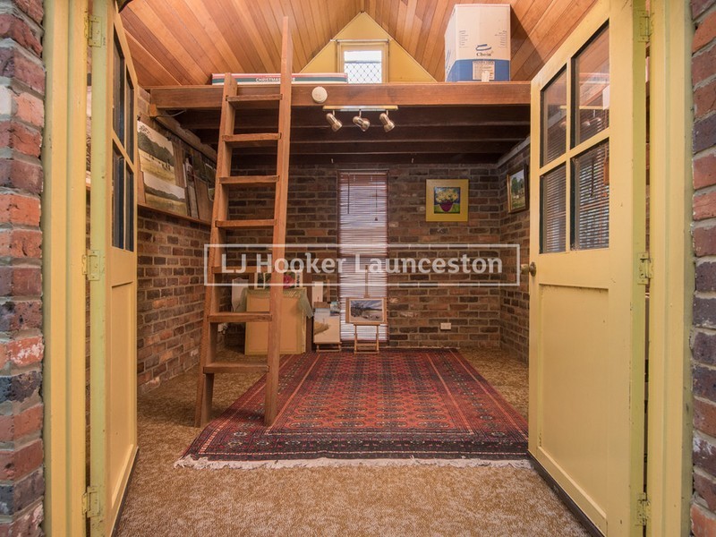 8 Talbot Road, South Launceston TAS 7249