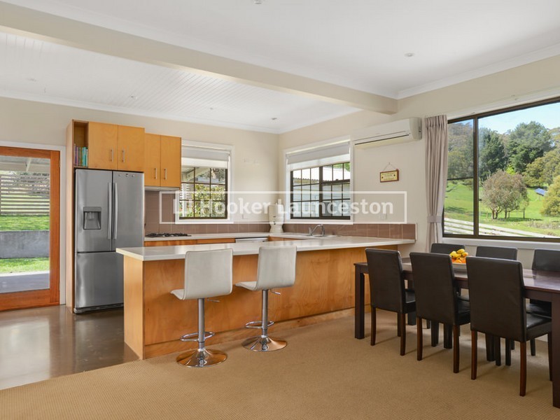 571 Brown Mountain Road, Underwood TAS 7268