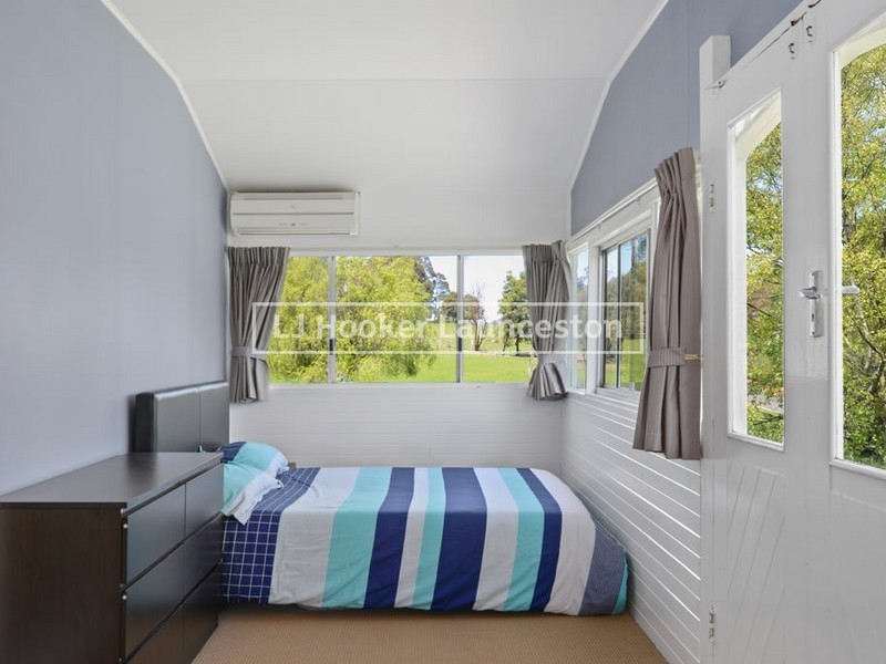 571 Brown Mountain Road, Underwood TAS 7268