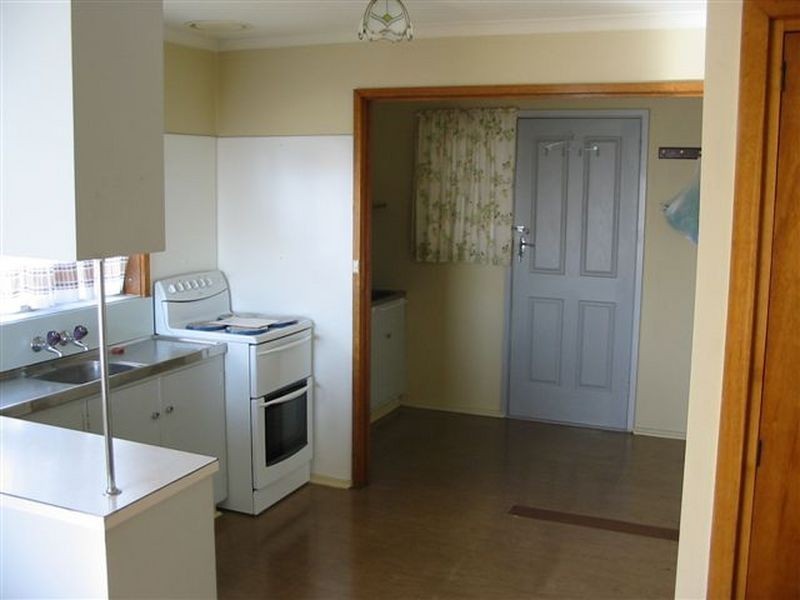 14 Stonehouse Street, George Town TAS 7253