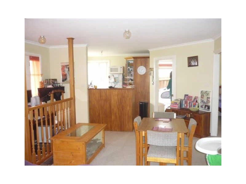 2/13 Bishops Drive, Newnham TAS 7248