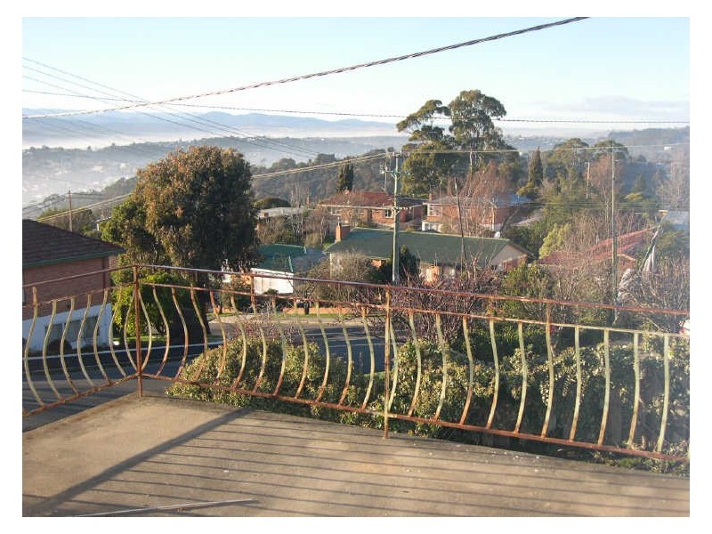 28 Denman Road, Trevallyn TAS 7250