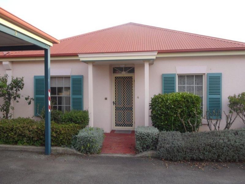 4 St John Court, Launceston TAS 7250