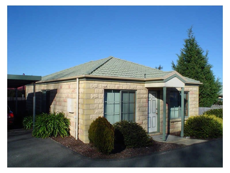 3/6 Rogers Retreat, Mowbray TAS 7248