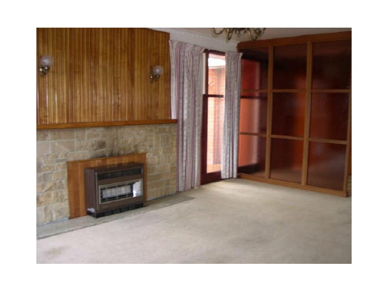 47 Bill Grove, Mowbray TAS 7248