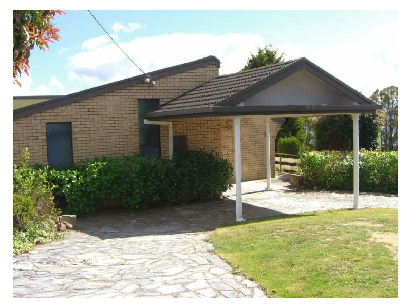 2 Beaumaris Court, Trevallyn TAS 7250